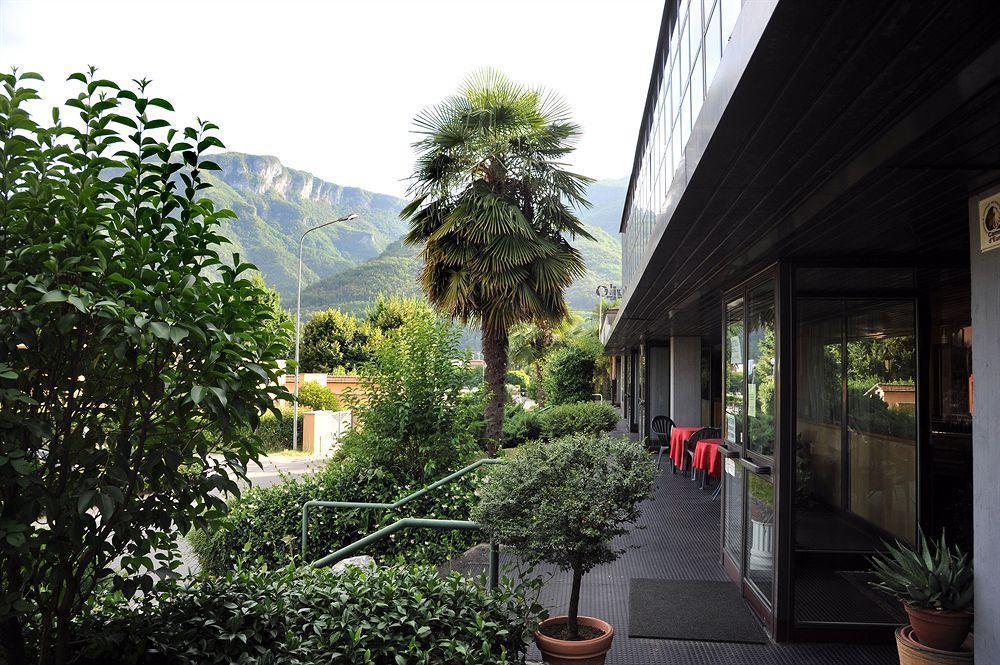 Hotel Cristallo Barga Fornaci di Barga エクステリア 写真