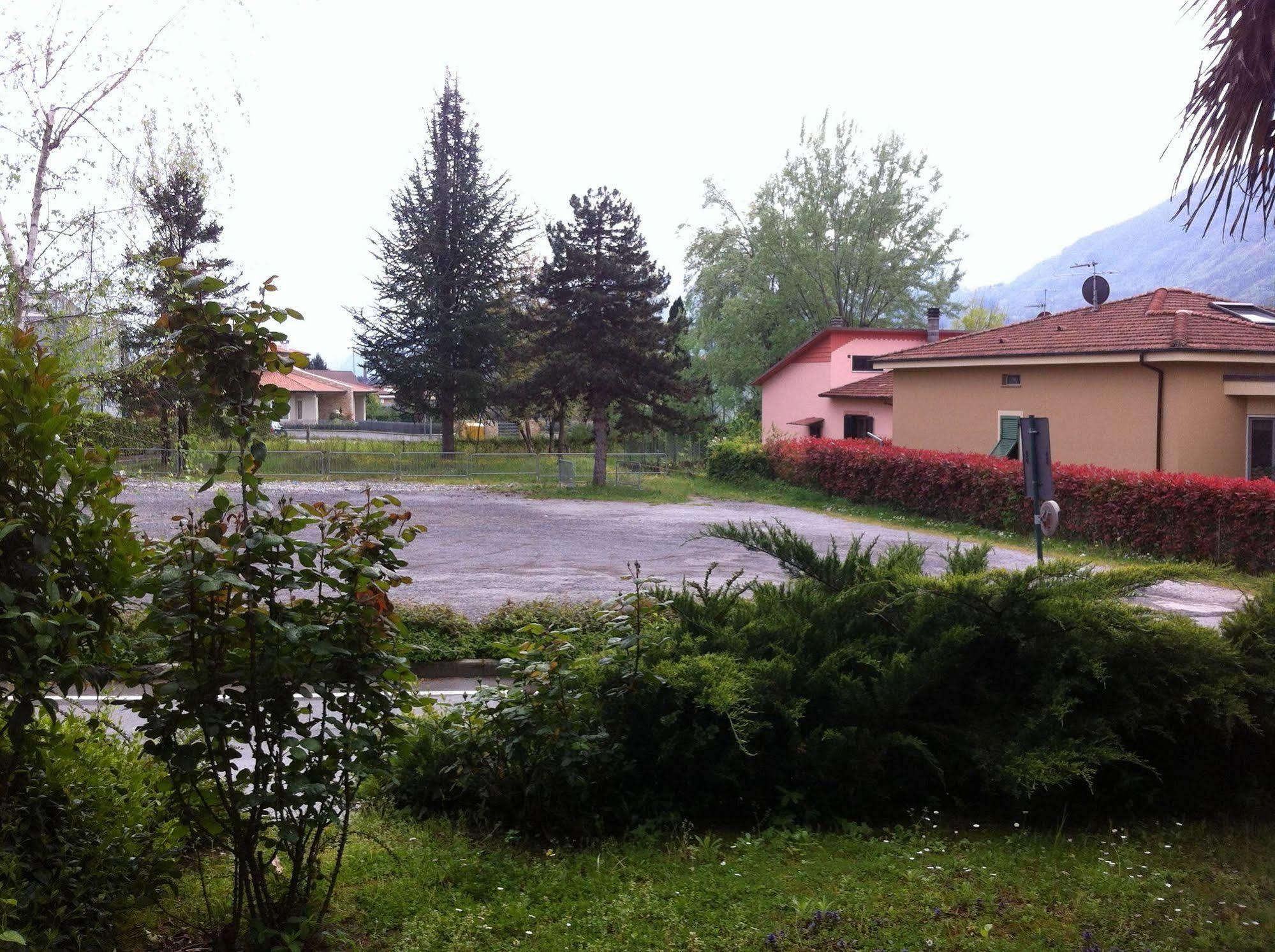 Hotel Cristallo Barga Fornaci di Barga エクステリア 写真