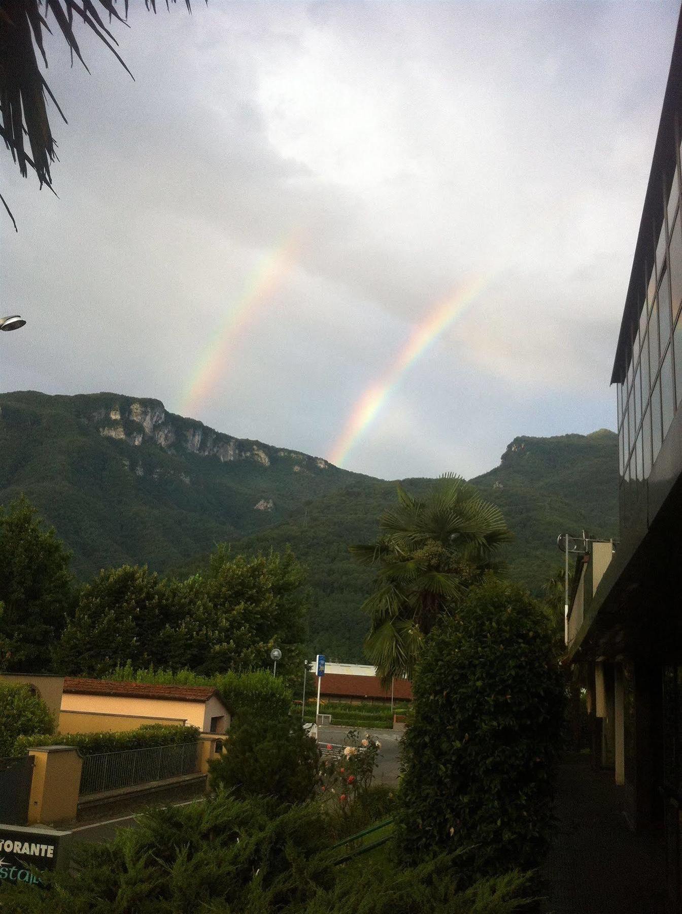 Hotel Cristallo Barga Fornaci di Barga エクステリア 写真